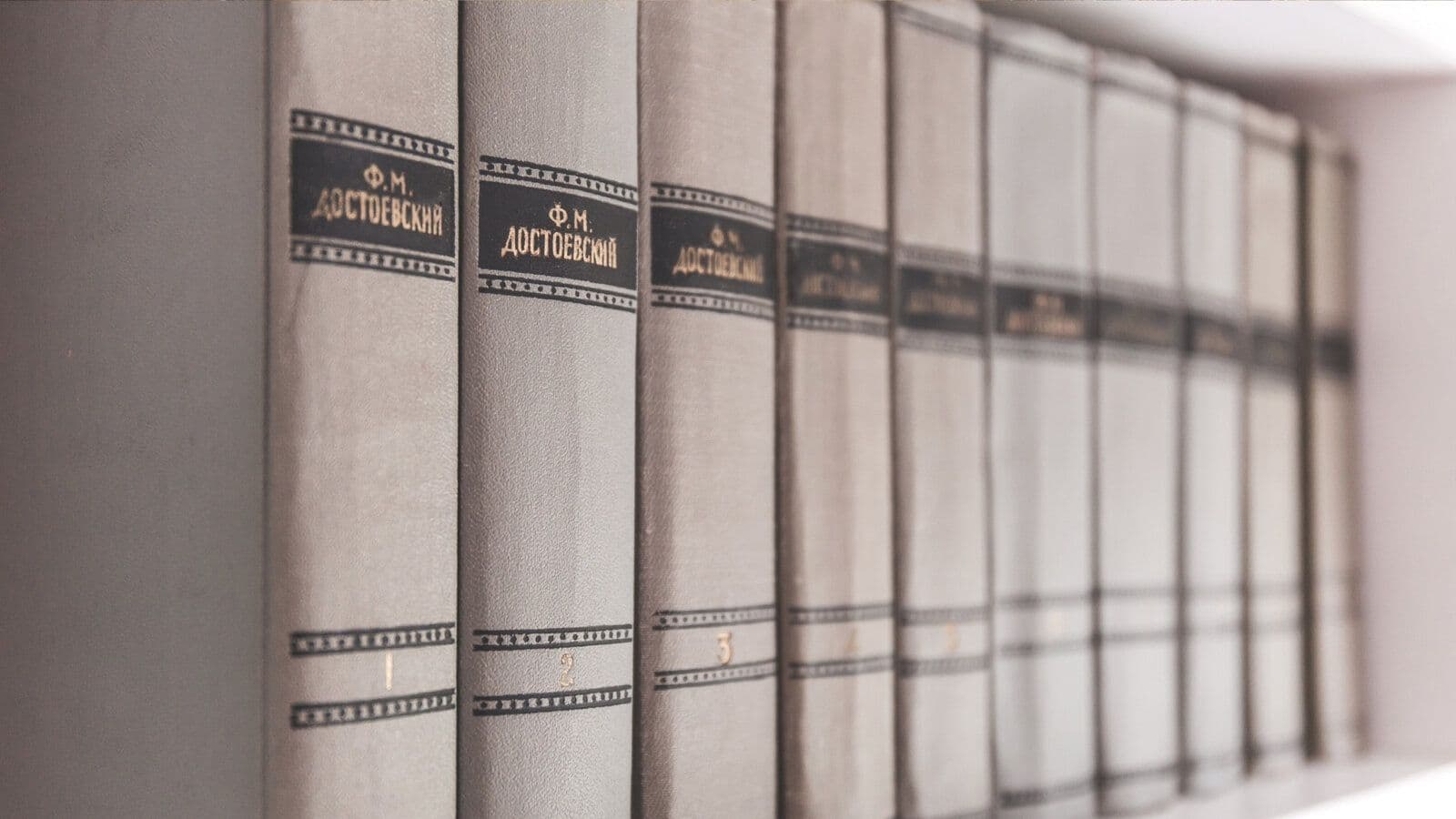 Discovering Russian Literature: From Pushkin to Modern Poetry